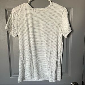 MONDETTA Striped White and Gray T-Shirt Size Small